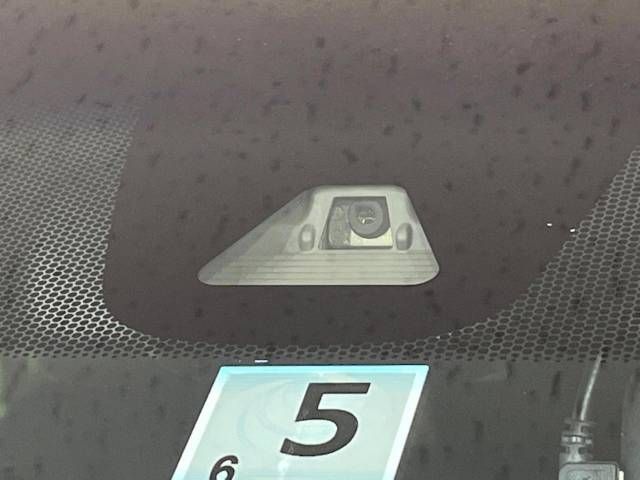 Honda e 2015-05 180980-5