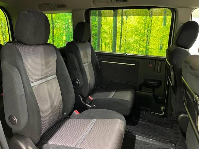 Honda e 2015-05 180980-9