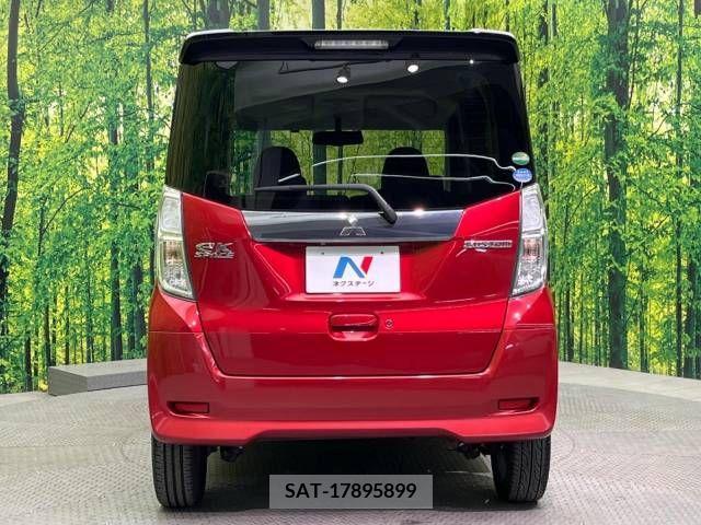 Mitsubishi EK SPACE 2015-09 300677-11