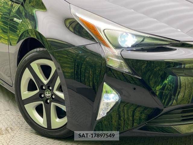 Toyota PRIUS 2016-06 238886-12