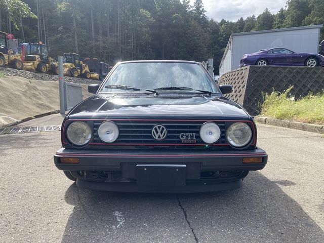 VolksWagen GOLF 1987-12 24356-3