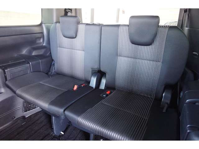 Toyota VOXY 2018-09 4464-18