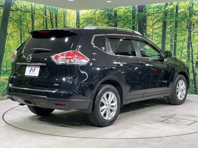Nissan X-TRAIL 2014-08 17427-17