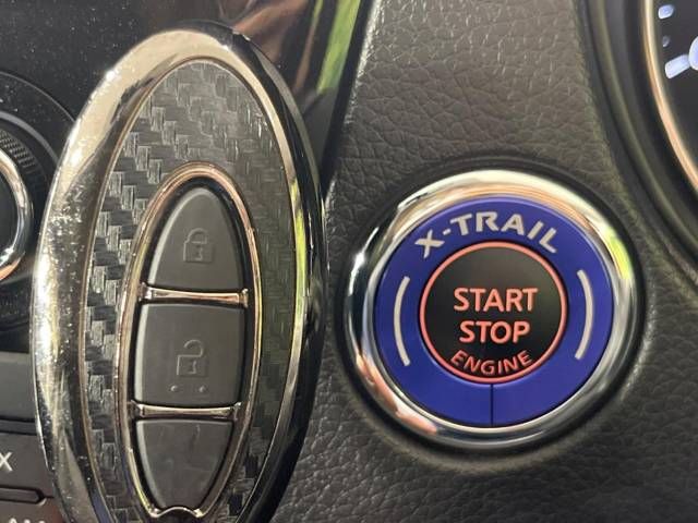 Nissan X-TRAIL 2014-08 17427-7