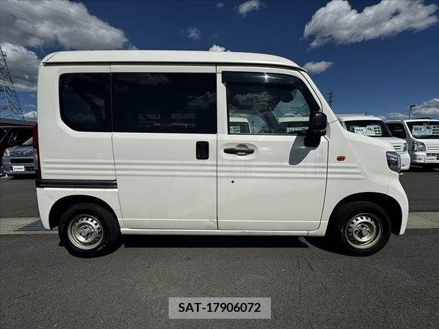 Honda N-VAN 2018-12 281590-11