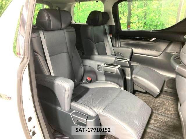 Toyota ALPHARD 2023-02 299588-8