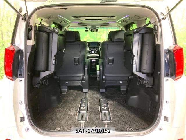 Toyota ALPHARD 2023-02 299588-10