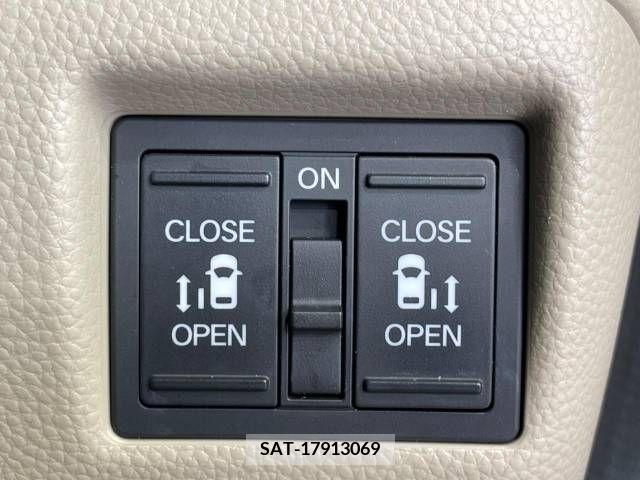 Honda N BOX 2018-07 278438-4
