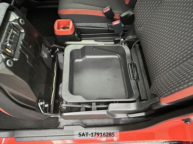 Suzuki HUSTLER 2020-02 330204-18