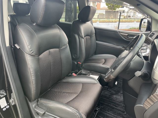 Nissan ELGRAND 2015-06 194317-14