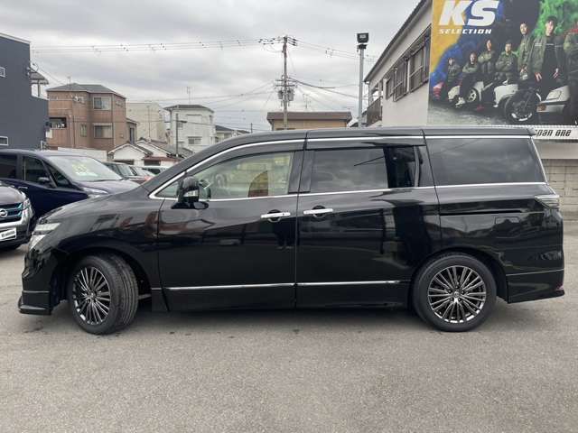 Nissan ELGRAND 2015-06 194317-4