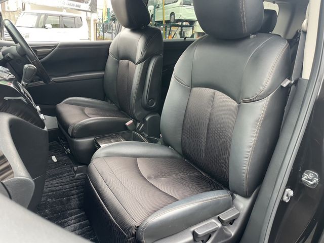 Nissan ELGRAND 2015-06 194317-15
