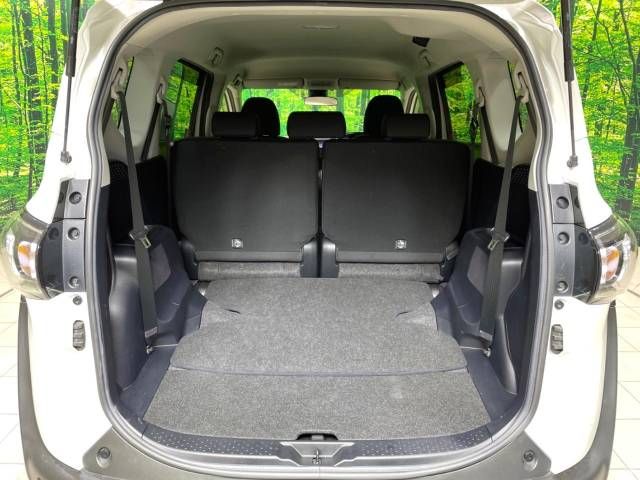 Toyota SIENTA 2021-02 182288-11