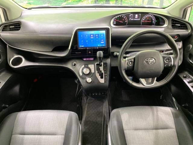 Toyota SIENTA 2021-02 182288-1