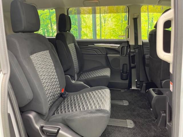 Mitsubishi DELICA D5 2022-06 191728-9