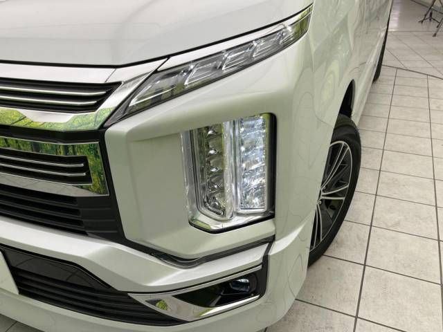 Mitsubishi DELICA D5 2022-06 191728-12