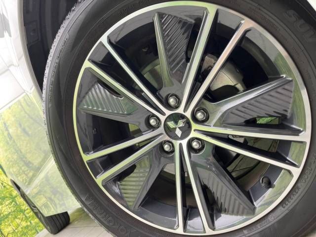 Mitsubishi DELICA D5 2022-06 191728-13