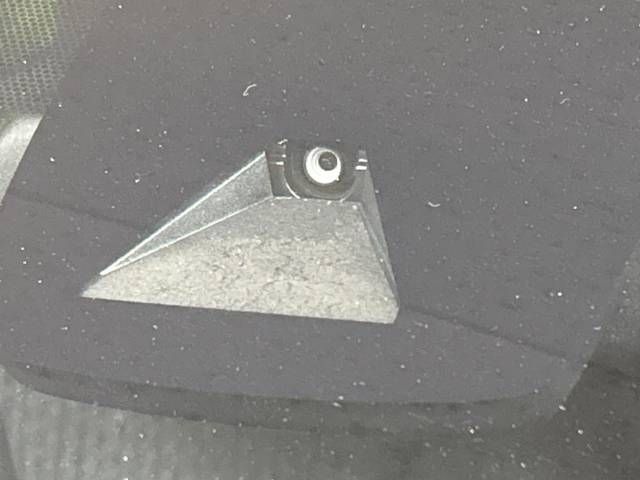 Toyota PRIUS 2016-02 191331-2