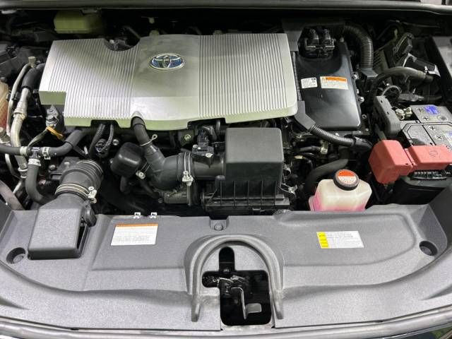 Toyota PRIUS 2016-02 191331-19