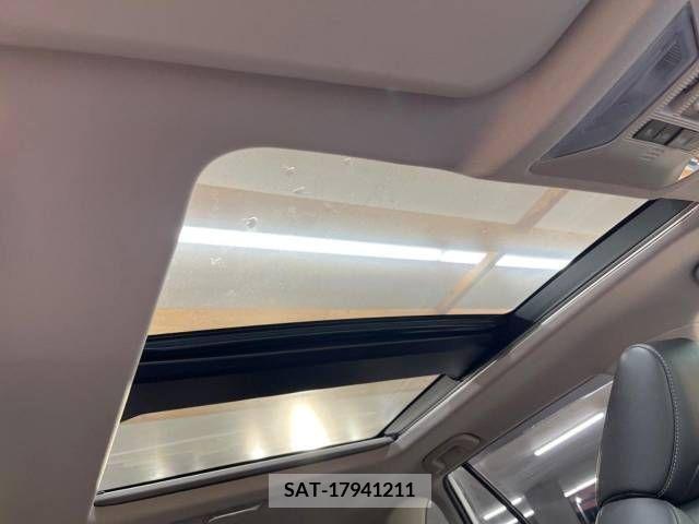 Toyota RAV4 2021-03 216117-2