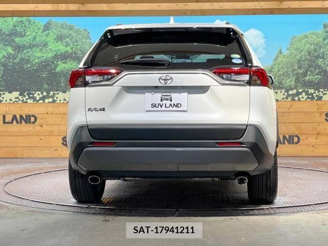 Toyota RAV4 2021-03 216117-15