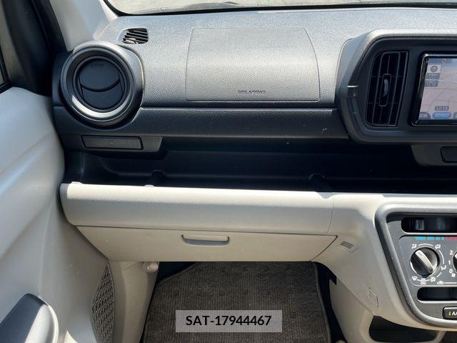 Toyota PASSO 2017-02 281240-8