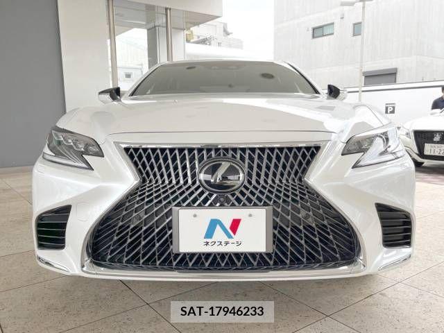 Lexus LS 2018-02 354054-15
