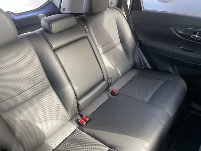 Nissan X-TRAIL 2015-03 188925-6