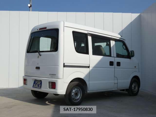 Suzuki EVERY 2006-03 359947-7