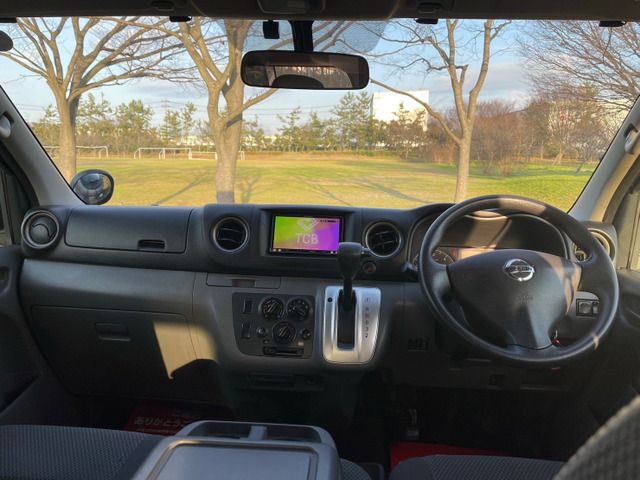 Nissan NV350 Caravan 2014-06 190525-7