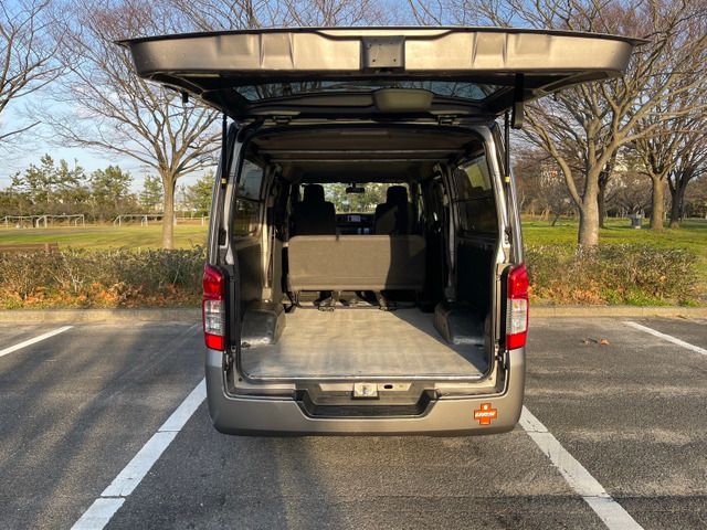 Nissan NV350 Caravan 2014-06 190525-9