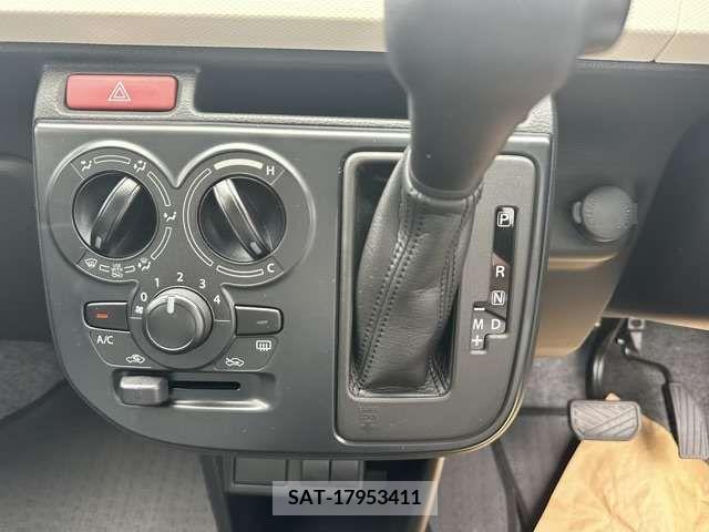 Suzuki ALTO 2017-02 355763-14