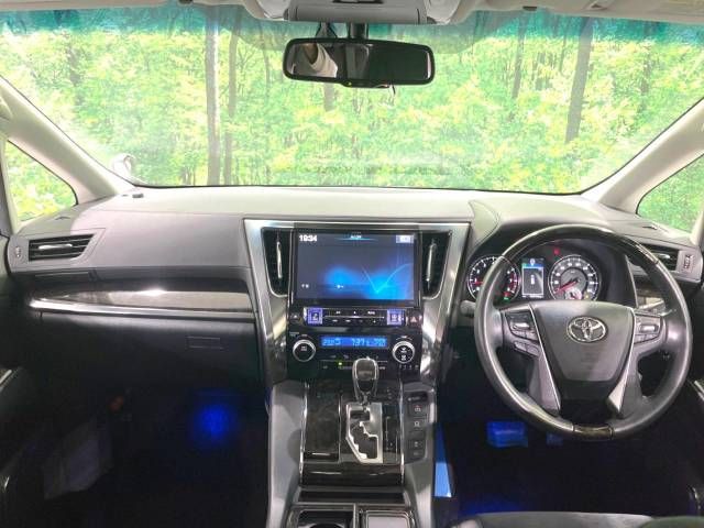 Toyota ALPHARD 2016-08 182429-1