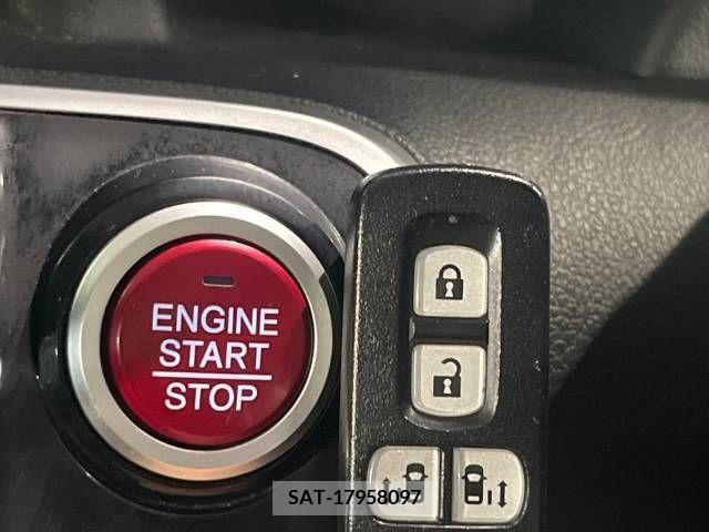 Honda N BOX CUSTOM 2015-12 337852-7