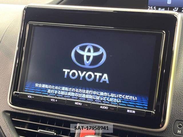 Toyota NOAH 2018-03 238810-5