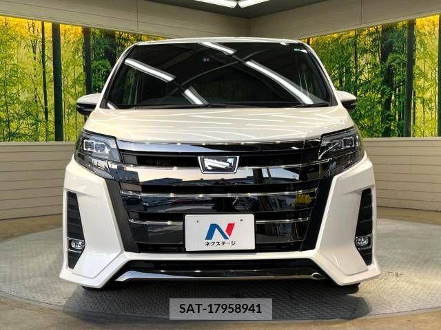 Toyota NOAH 2018-03 238810-15
