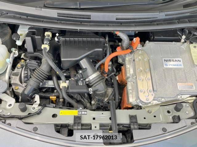 Nissan NOTE 2020-05 376453-18
