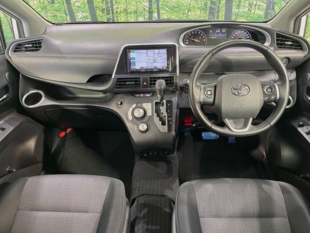 Toyota SIENTA 2020-11 189460-1