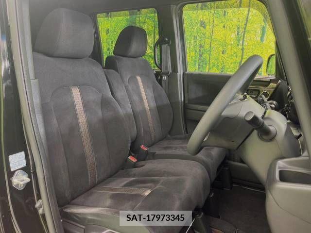 Honda N BOX CUSTOM 2019-08 364924-8