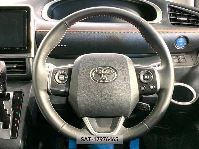 Toyota SIENTA 2022-02 337837-13
