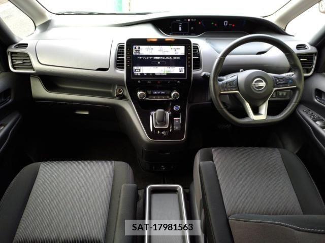 Nissan SERENA 2019-09 352595-2