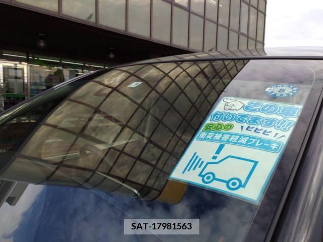 Nissan SERENA 2019-09 352595-9