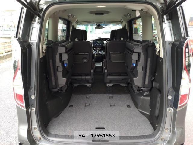 Nissan SERENA 2019-09 352595-27