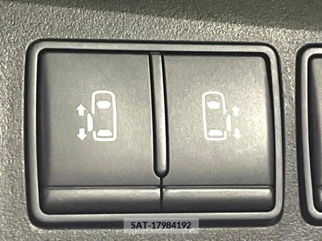 Nissan SERENA 2012-05 393884-4
