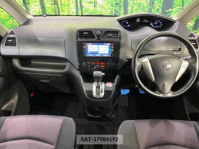 Nissan SERENA 2012-05 393884-1