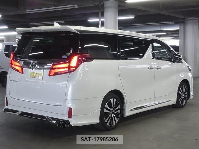 Toyota ALPHARD 2018-10 217902-1