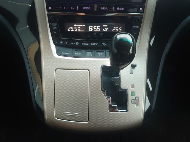 Toyota ALPHARD 2014-05 17817-12
