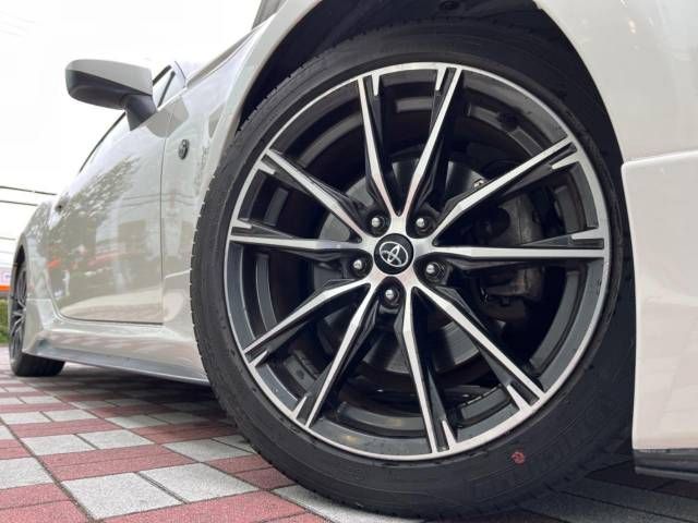 Toyota 86 2016-01 26888-12