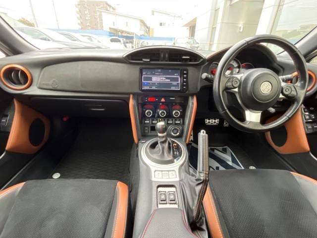 Toyota 86 2016-01 26888-1