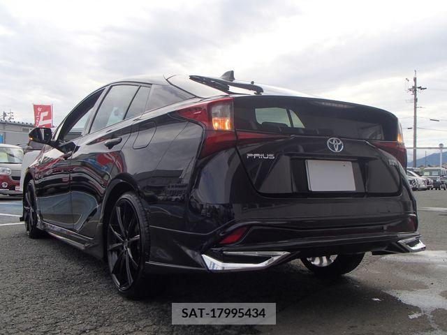 Toyota PRIUS 2019-02 322615-5